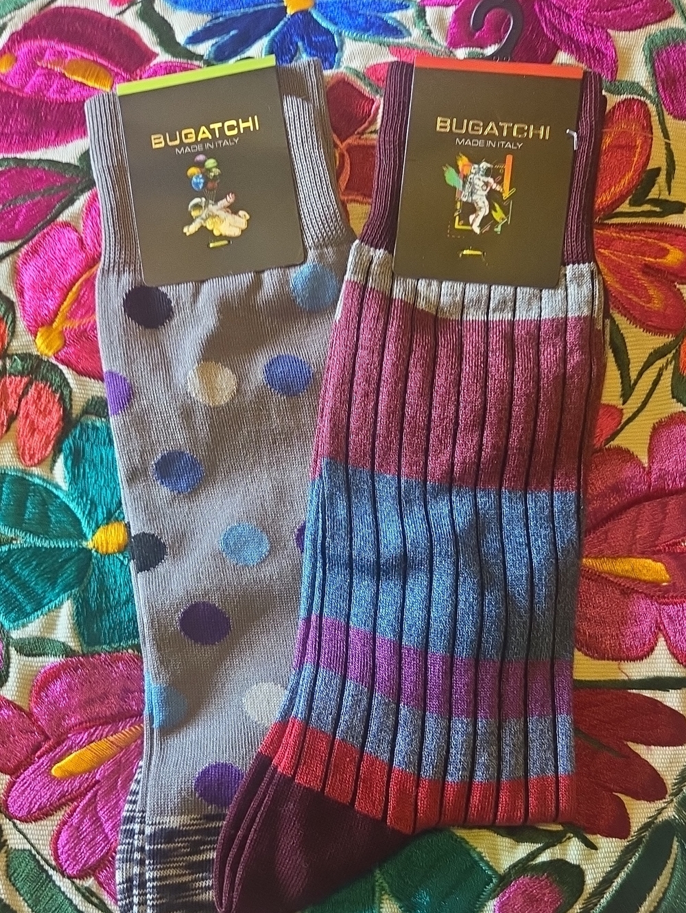 Bugatchi Men's Gray Polka Dot & Striped Socks - Purple, Blue, Red